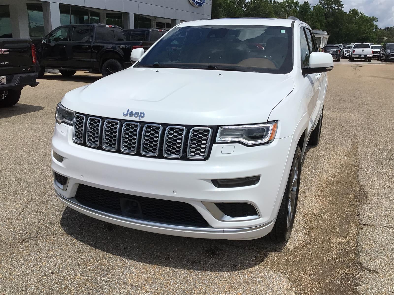 2020 Jeep Grand Cherokee Summit