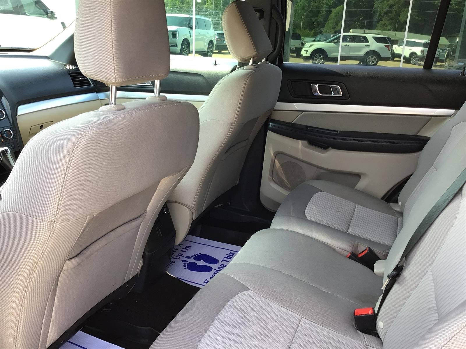 2018 Ford Explorer Base