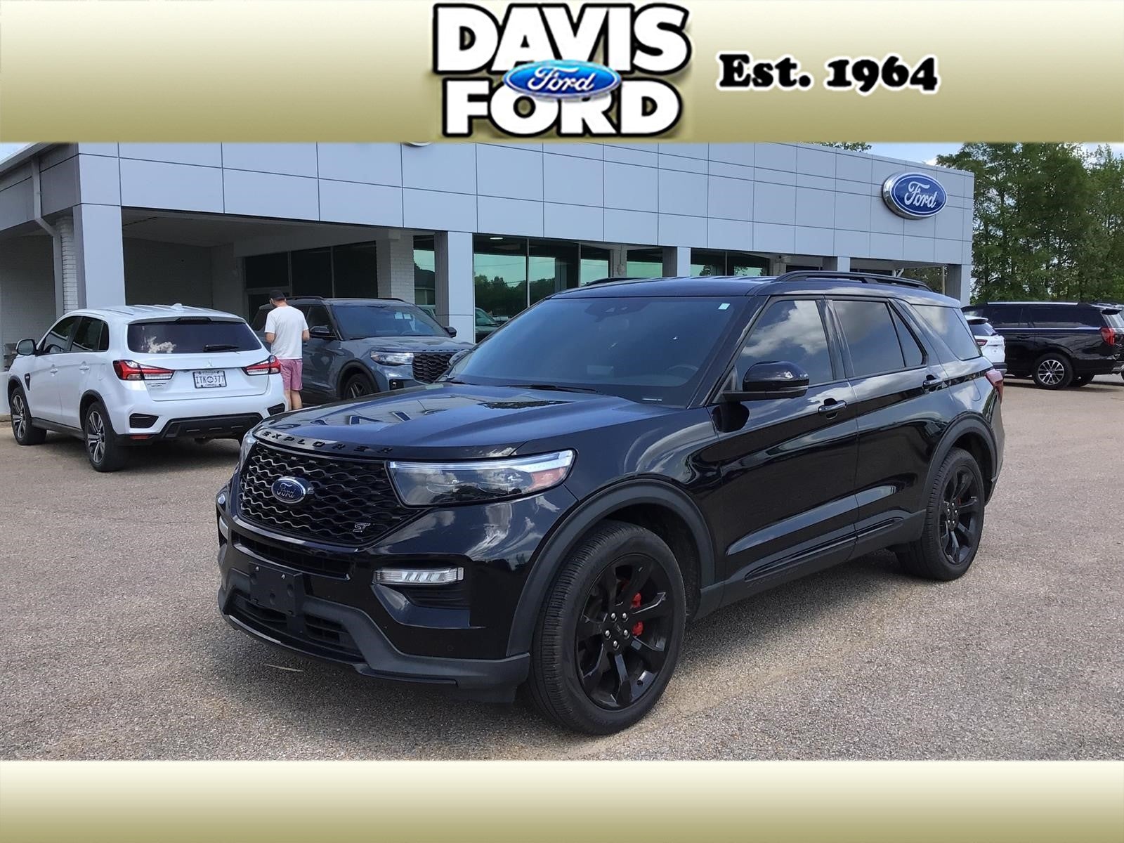 2023 Ford Explorer ST