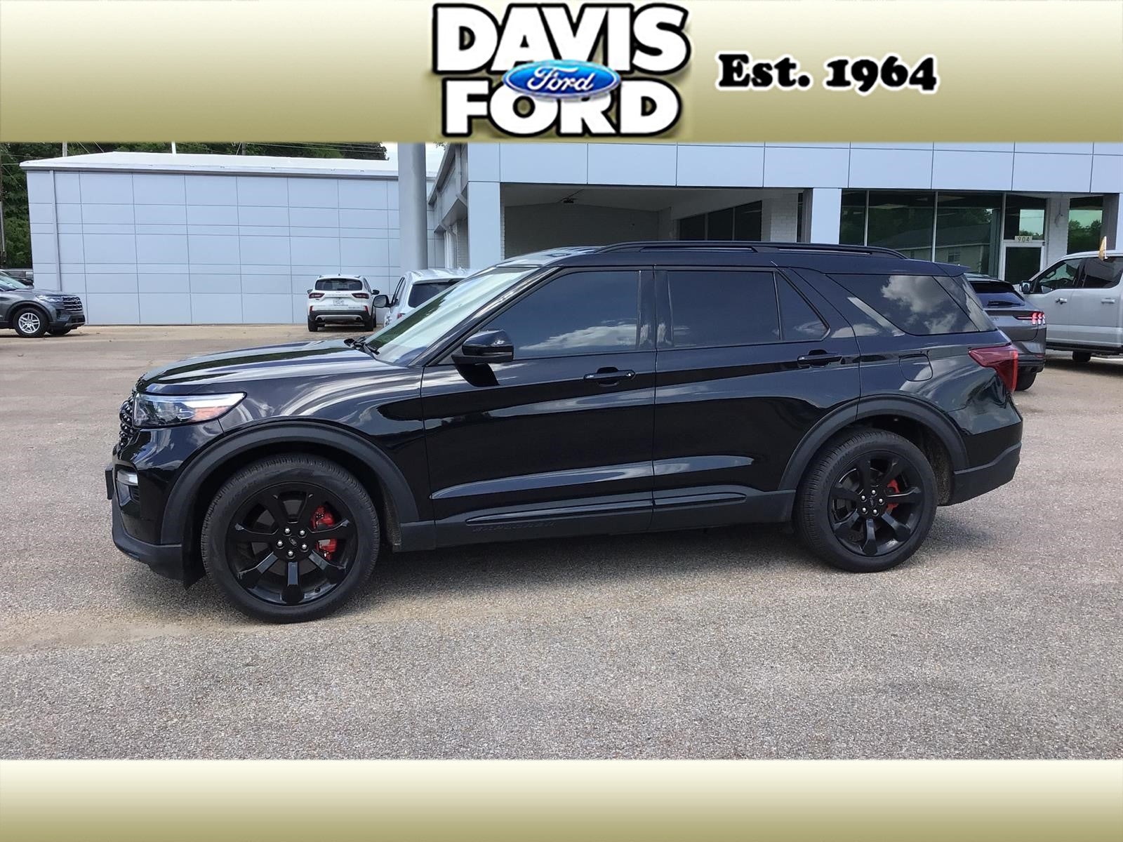 2023 Ford Explorer ST