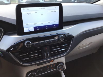2020 Ford Escape SE