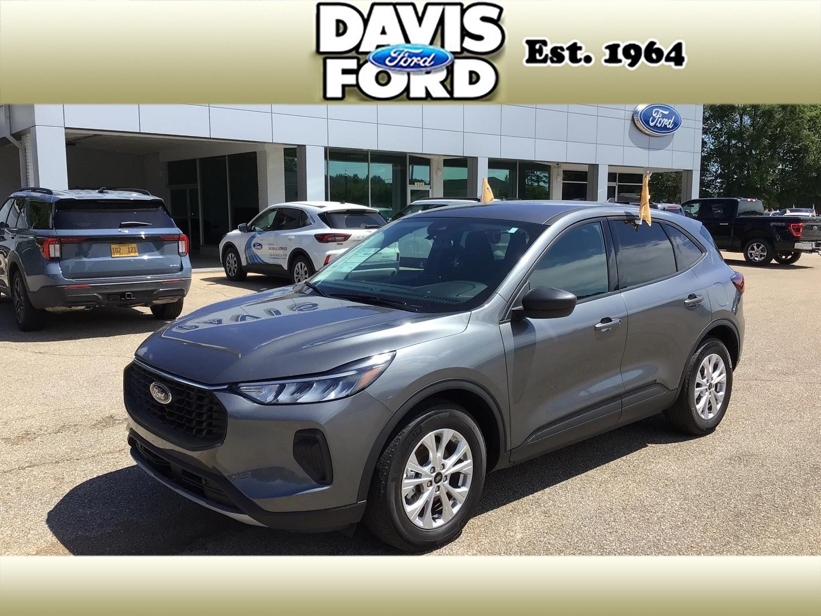 2025 Ford Escape Active FWD's photo