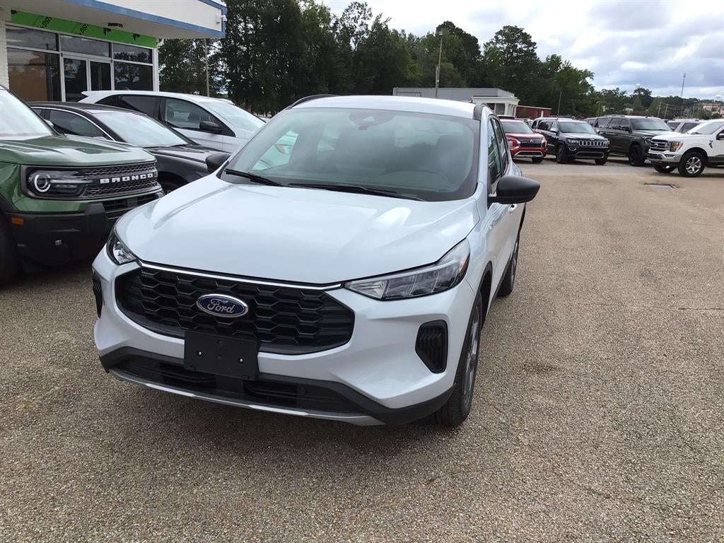 2025 Ford Escape Hybrid ST-Line