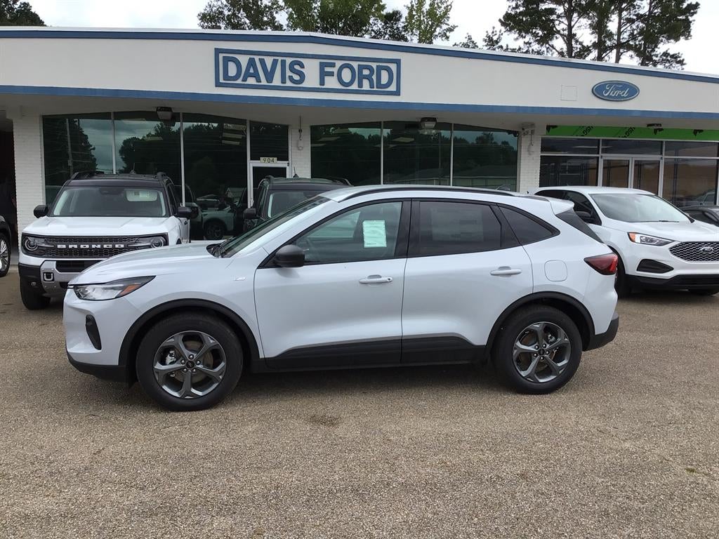 2025 Ford Escape Hybrid ST-Line