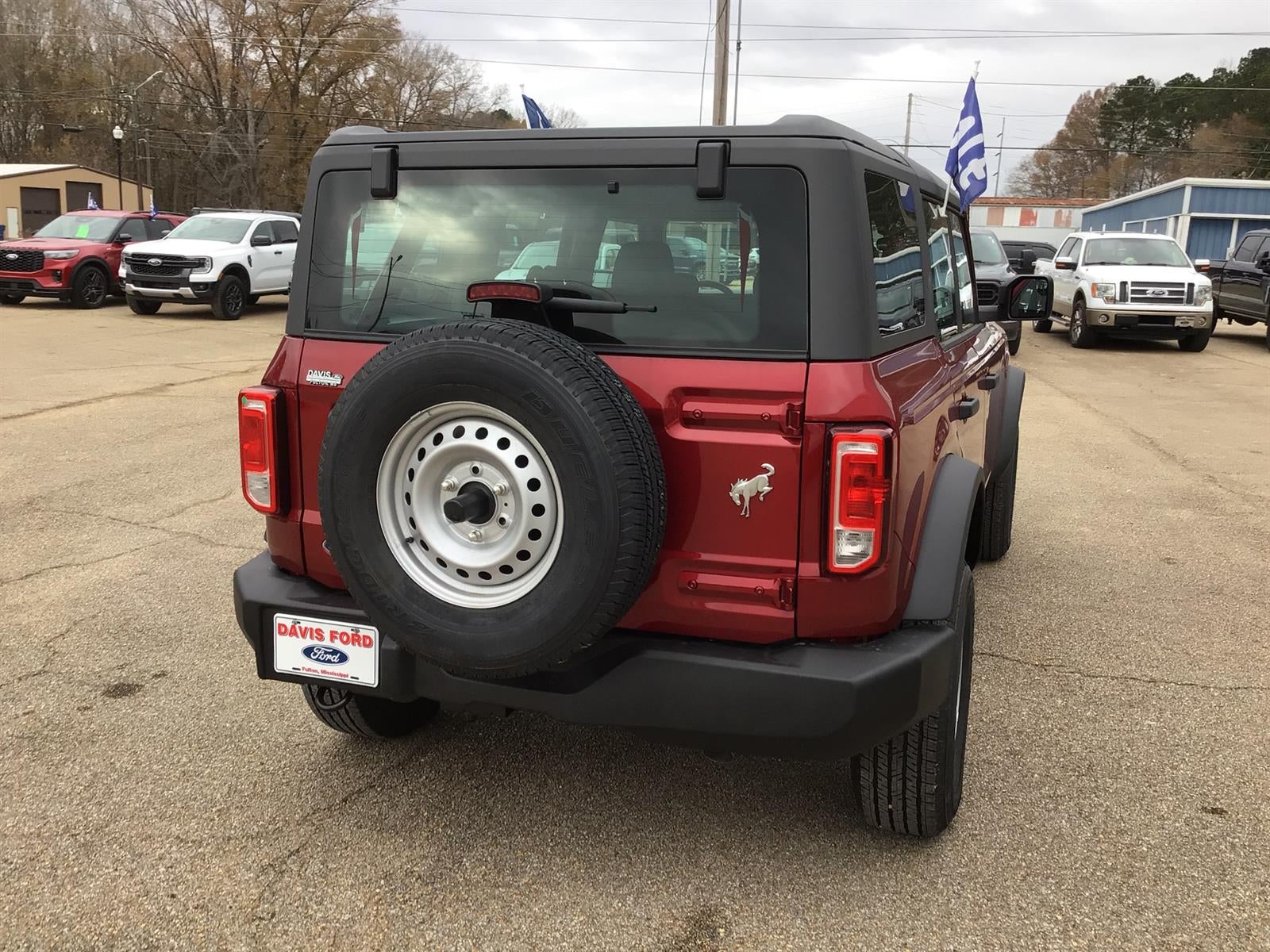 2025 Ford Bronco Base