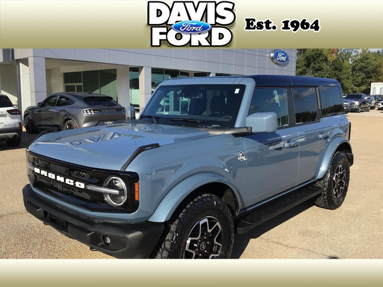 2024 Ford Bronco 4-Door Outer Banks