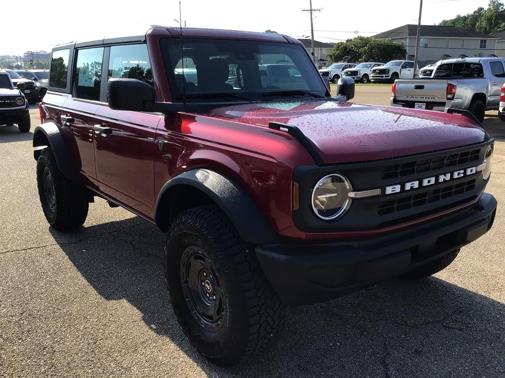2025 Ford Bronco Base