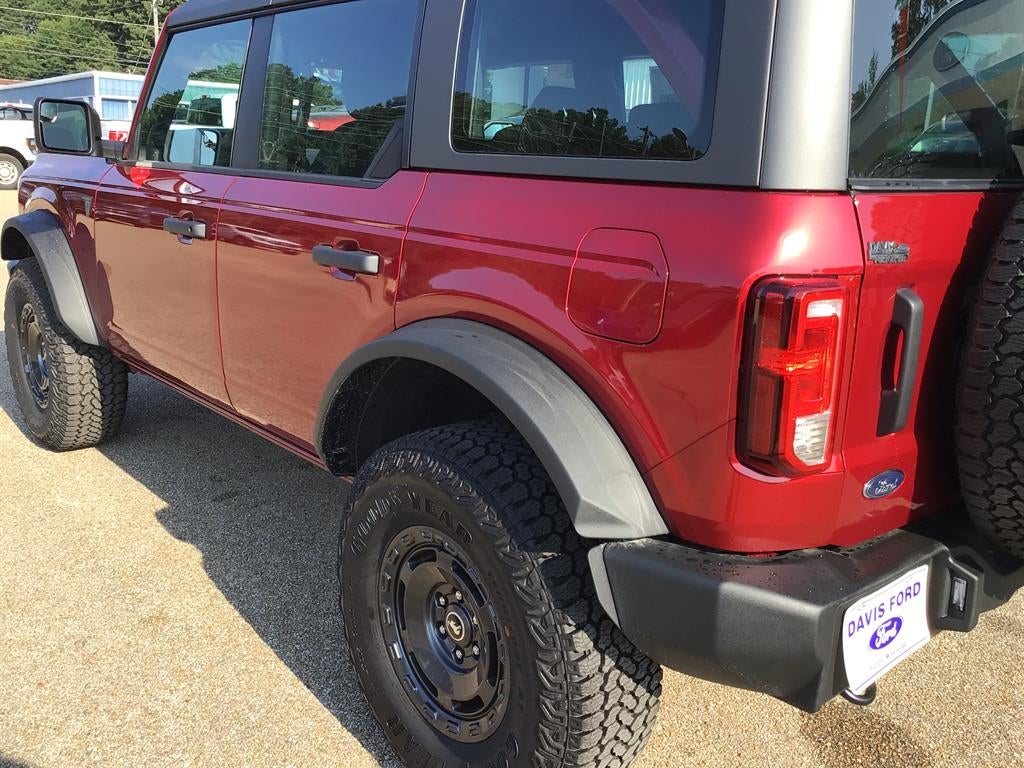 2025 Ford Bronco Base