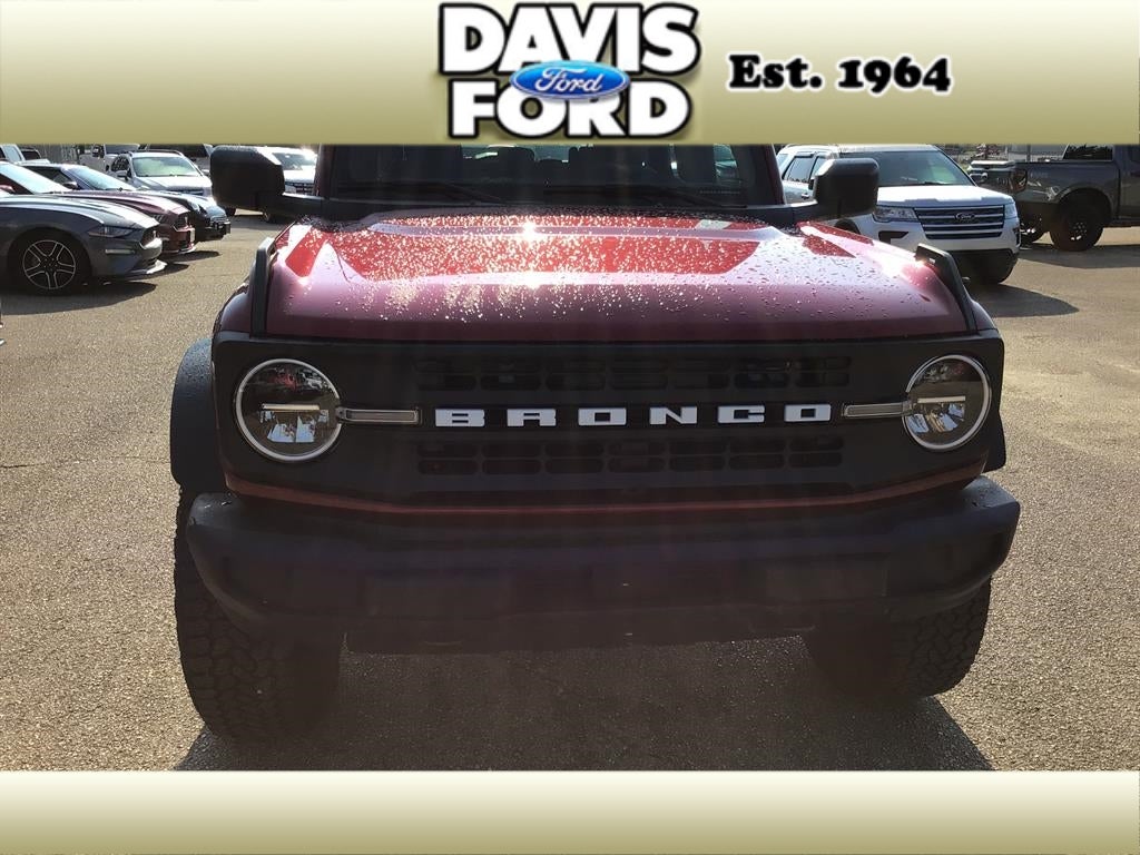 2025 Ford Bronco Base