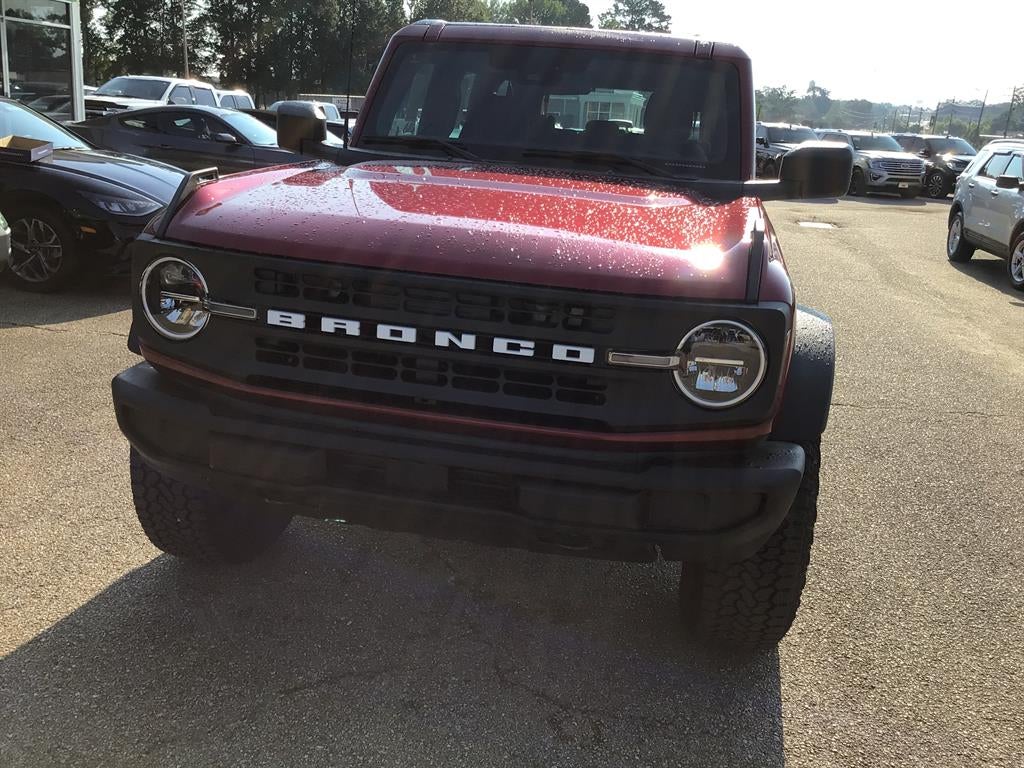 2025 Ford Bronco Base