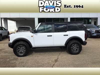 2025 Ford Bronco Badlands