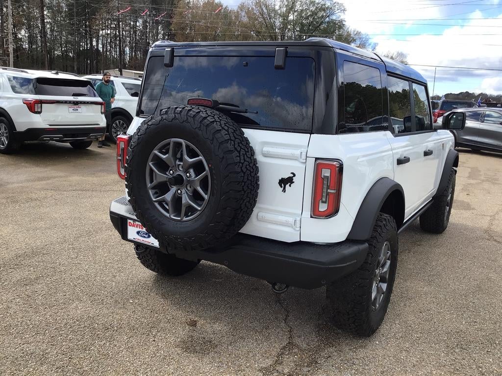 2025 Ford Bronco Badlands