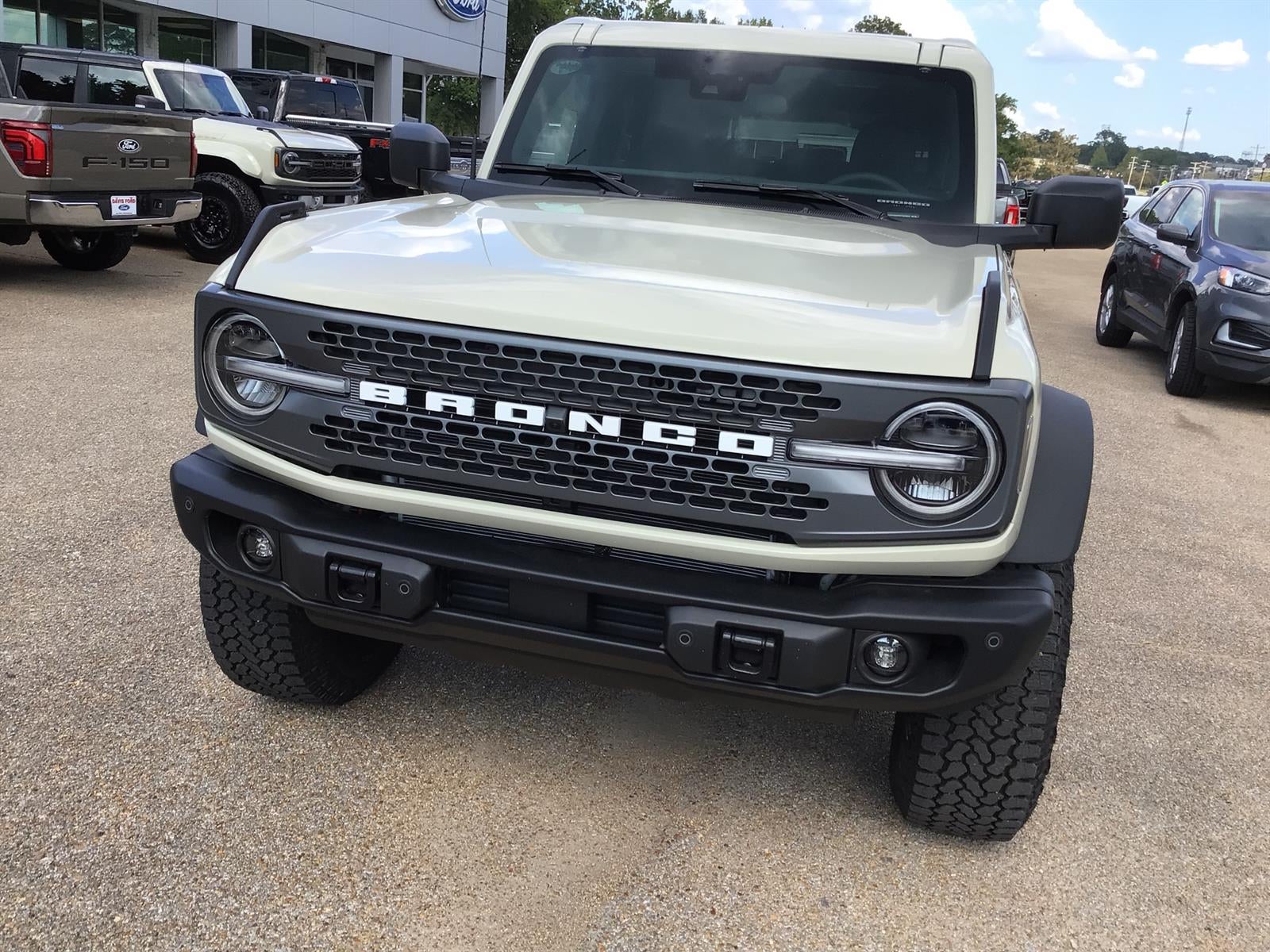 2026 Ford Bronco Badlands