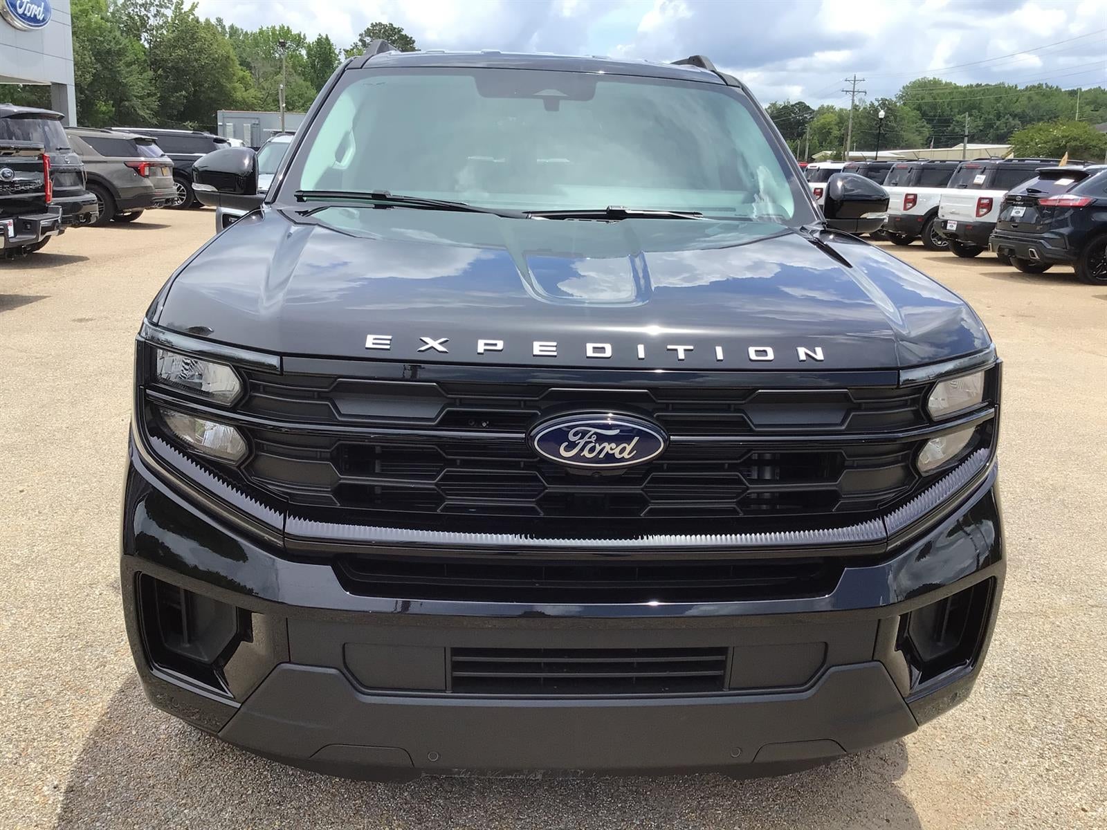 2026 Ford Expedition Active