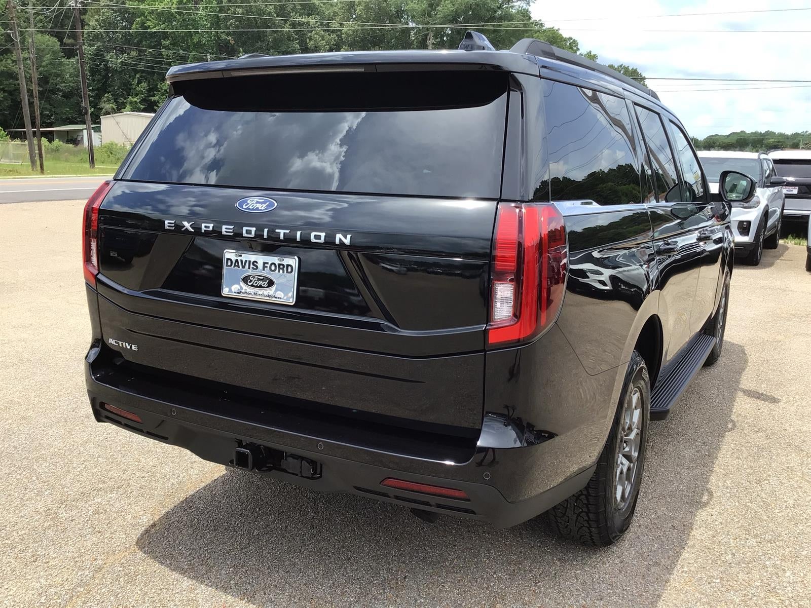 2026 Ford Expedition Active