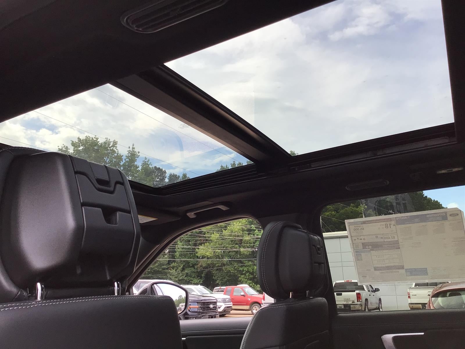 2027 Ford Expedition Platinum