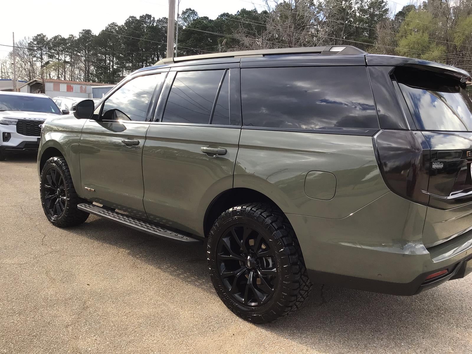 2025 Ford Expedition Tremor