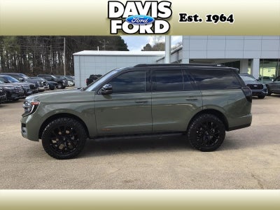 2025 Ford Expedition Tremor