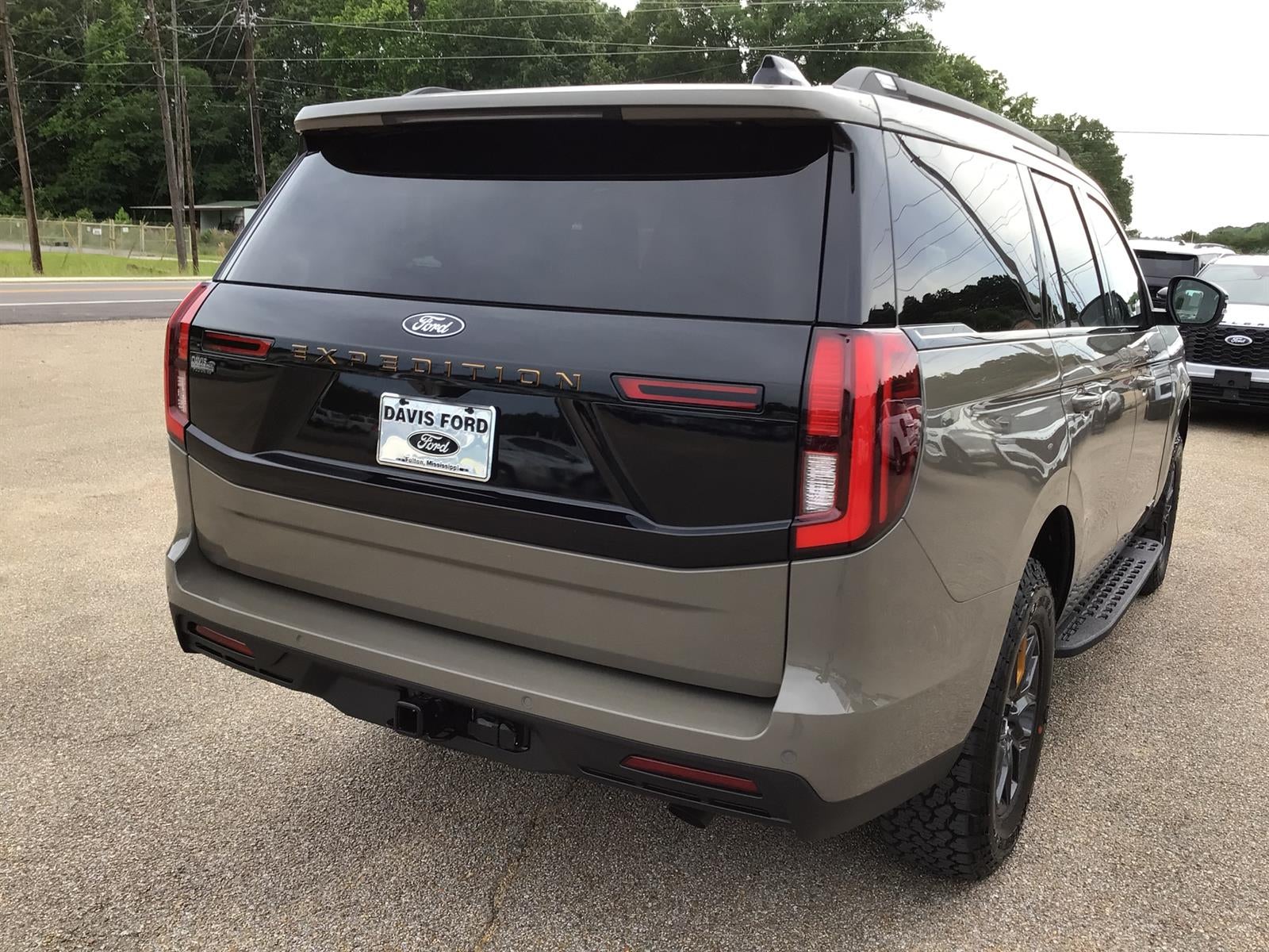 2026 Ford Expedition Tremor