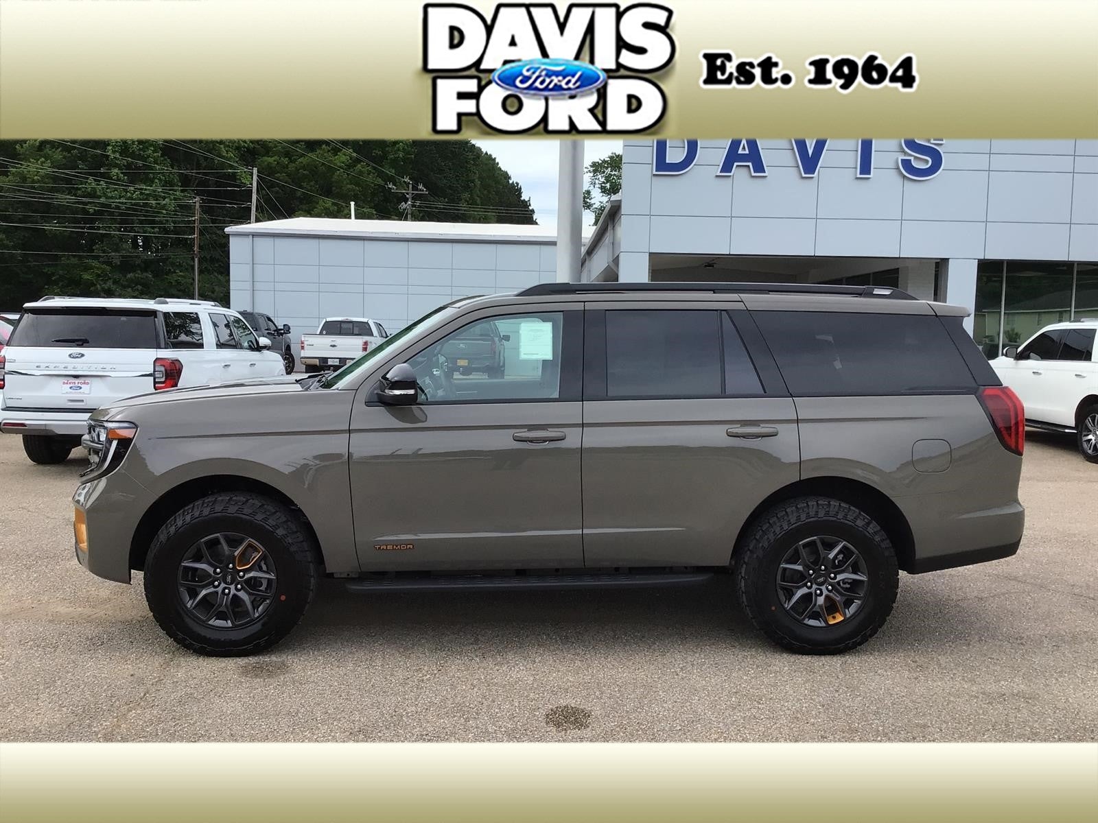2026 Ford Expedition Tremor