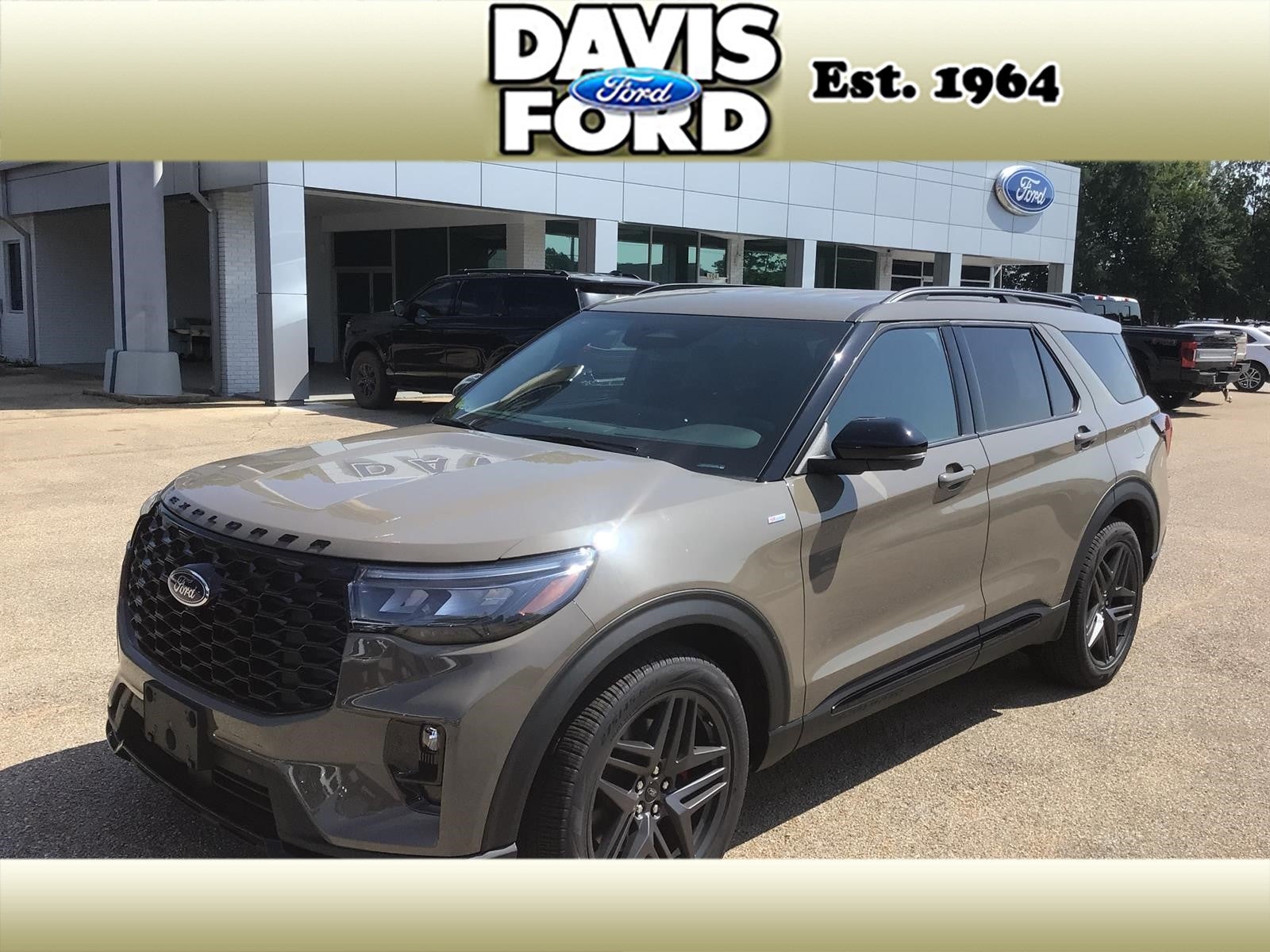 2026 Ford Explorer ST-Line