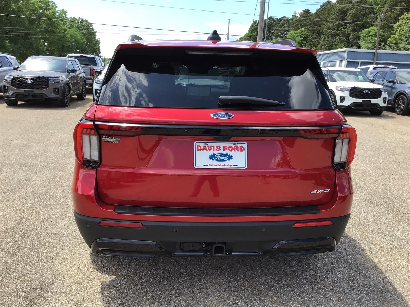 2026 Ford Explorer ST-Line