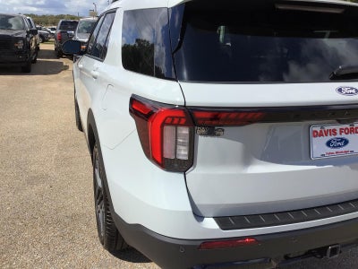2027 Ford Explorer ST-Line