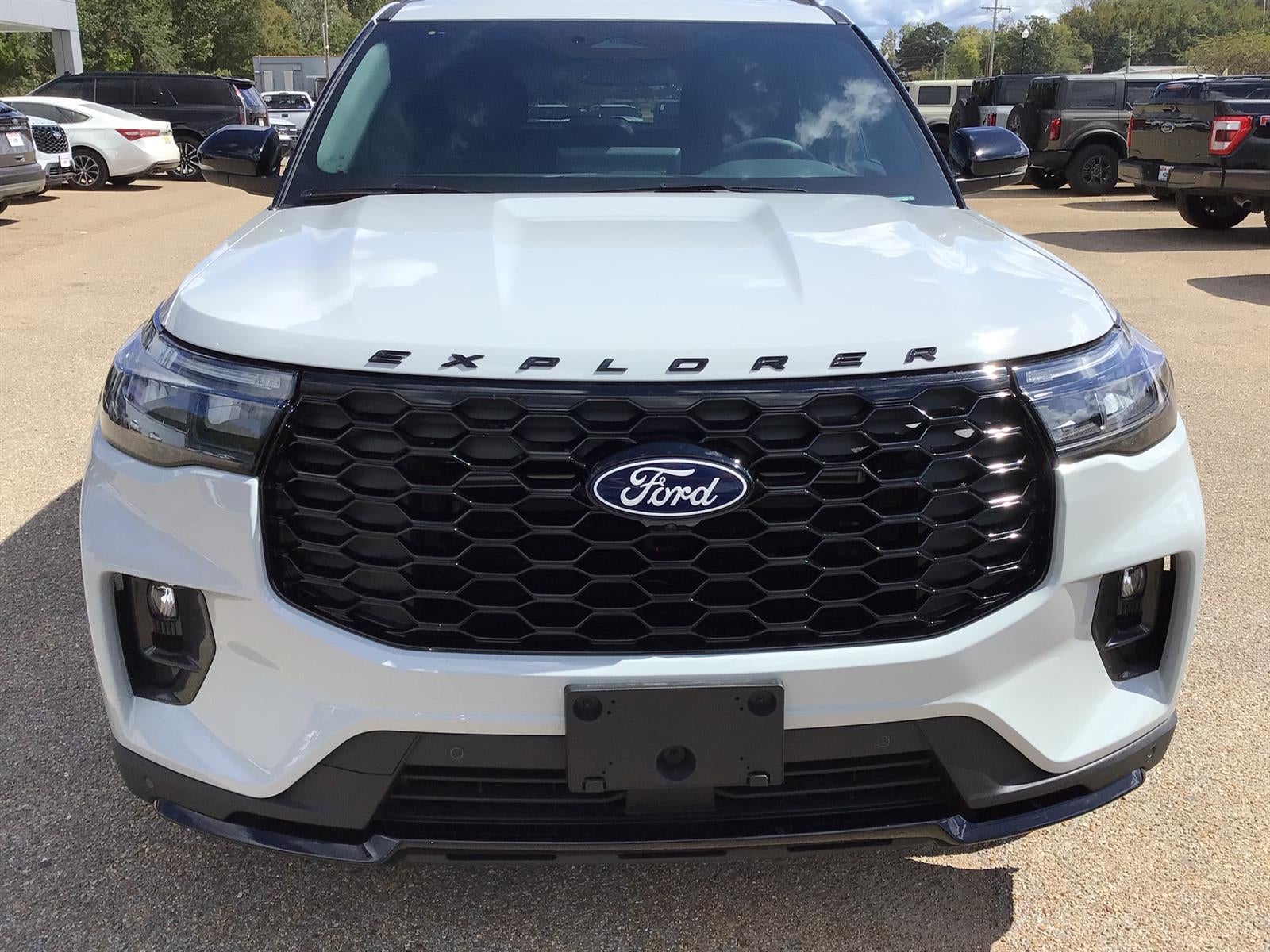 2027 Ford Explorer ST-Line