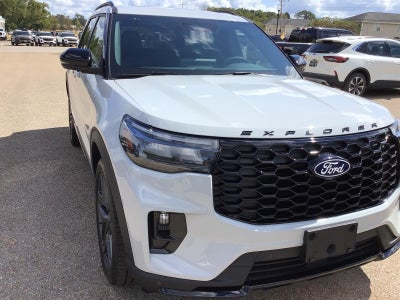 2027 Ford Explorer ST-Line