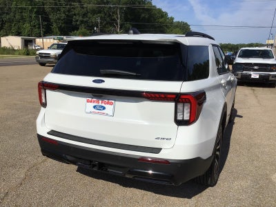 2026 Ford Explorer ST-Line