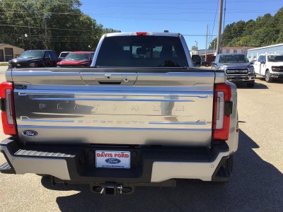 2027 Ford F-350 Super Duty Platinum