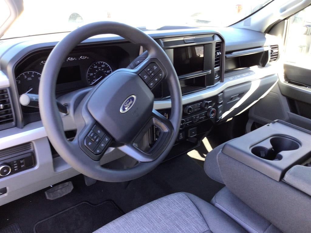 2026 Ford F-350 Super Duty XLT