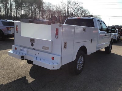2026 Ford F-350 Super Duty XLT