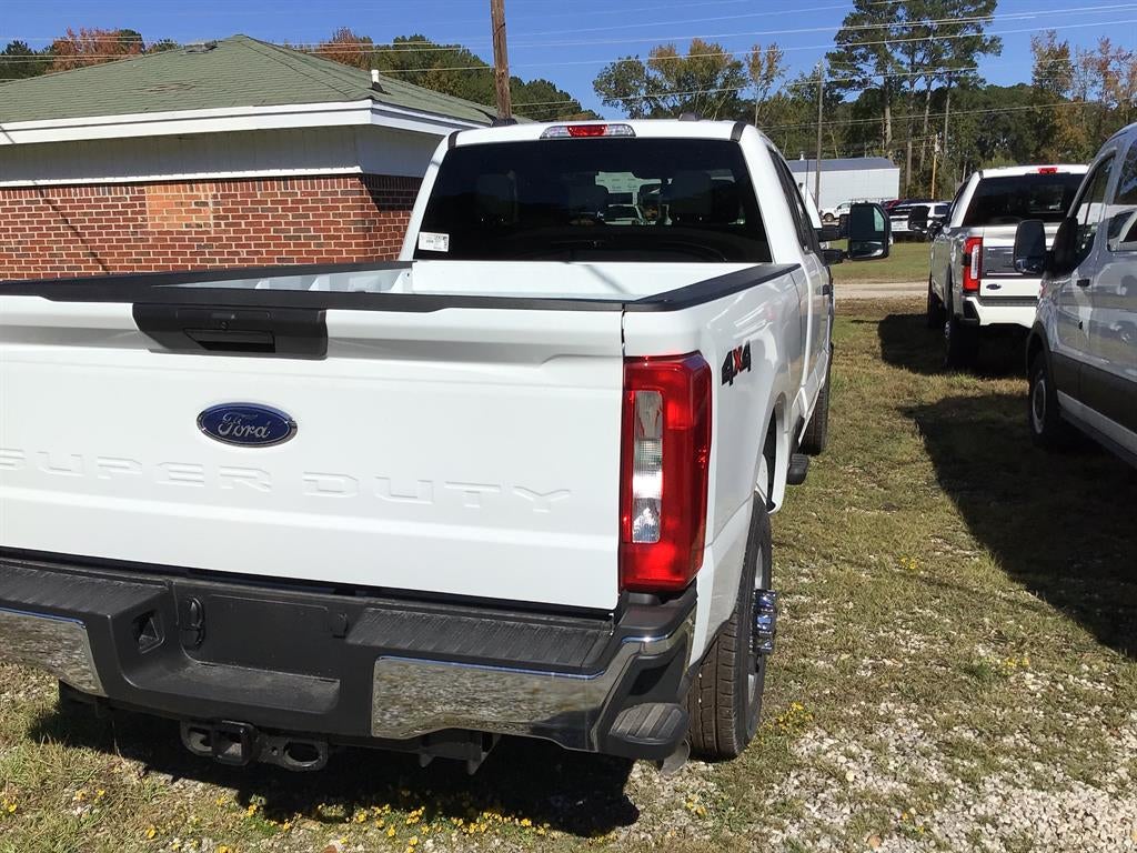 2026 Ford F-350 Super Duty XLT