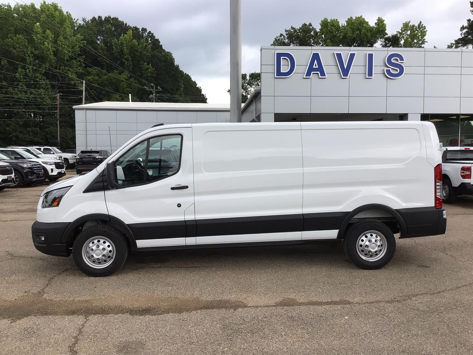 2026 Ford Transit 250