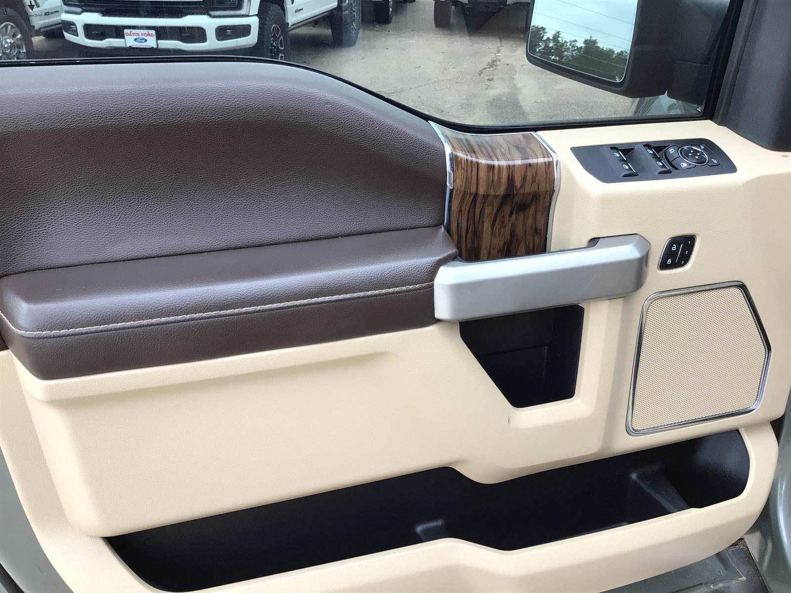 2020 Ford F-150 CREW CAB