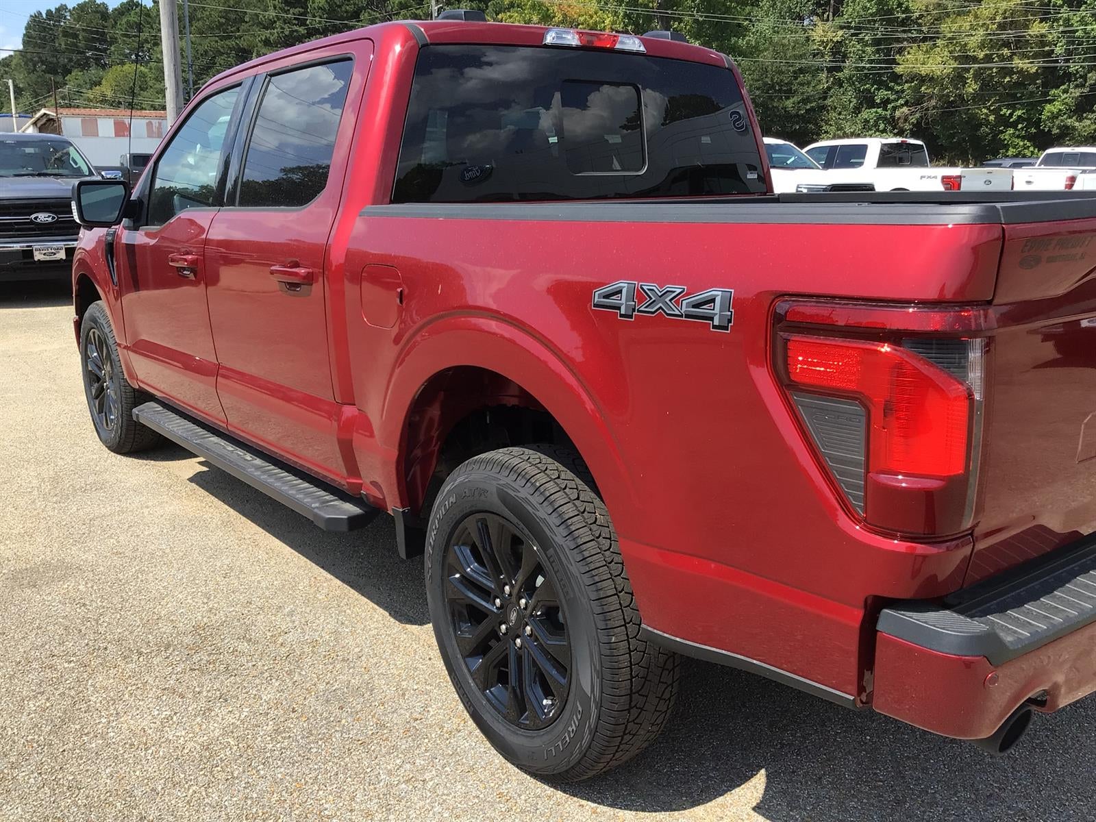2026 Ford F-150 XLT - Photo 15