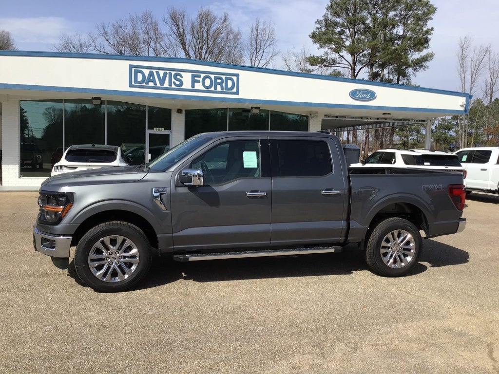 2025 Ford F-150 XLT