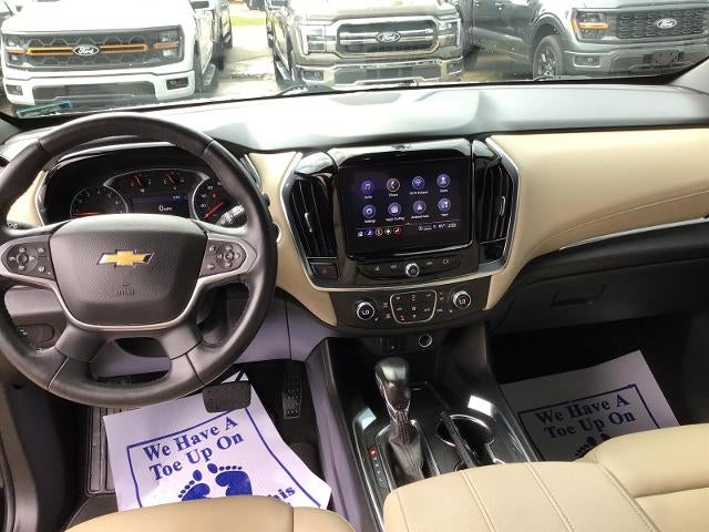 2022 Chevrolet Traverse LT Leather