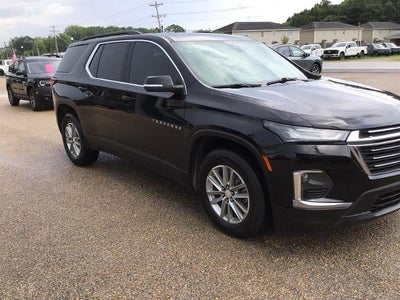 2022 Chevrolet Traverse LT Leather