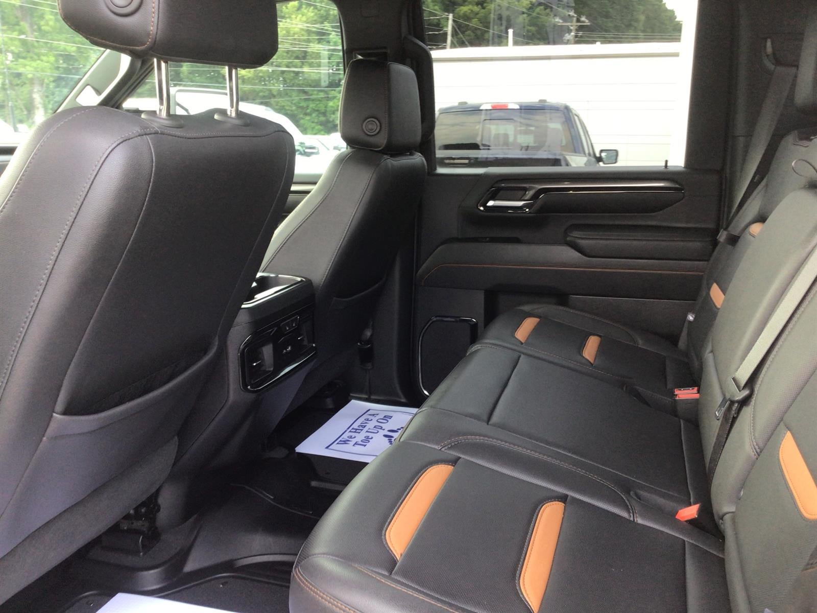 2024 GMC Sierra 3500HD AT4
