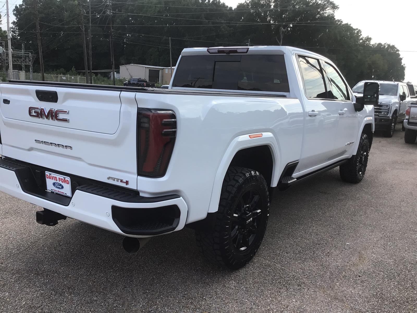 2024 GMC Sierra 3500HD AT4