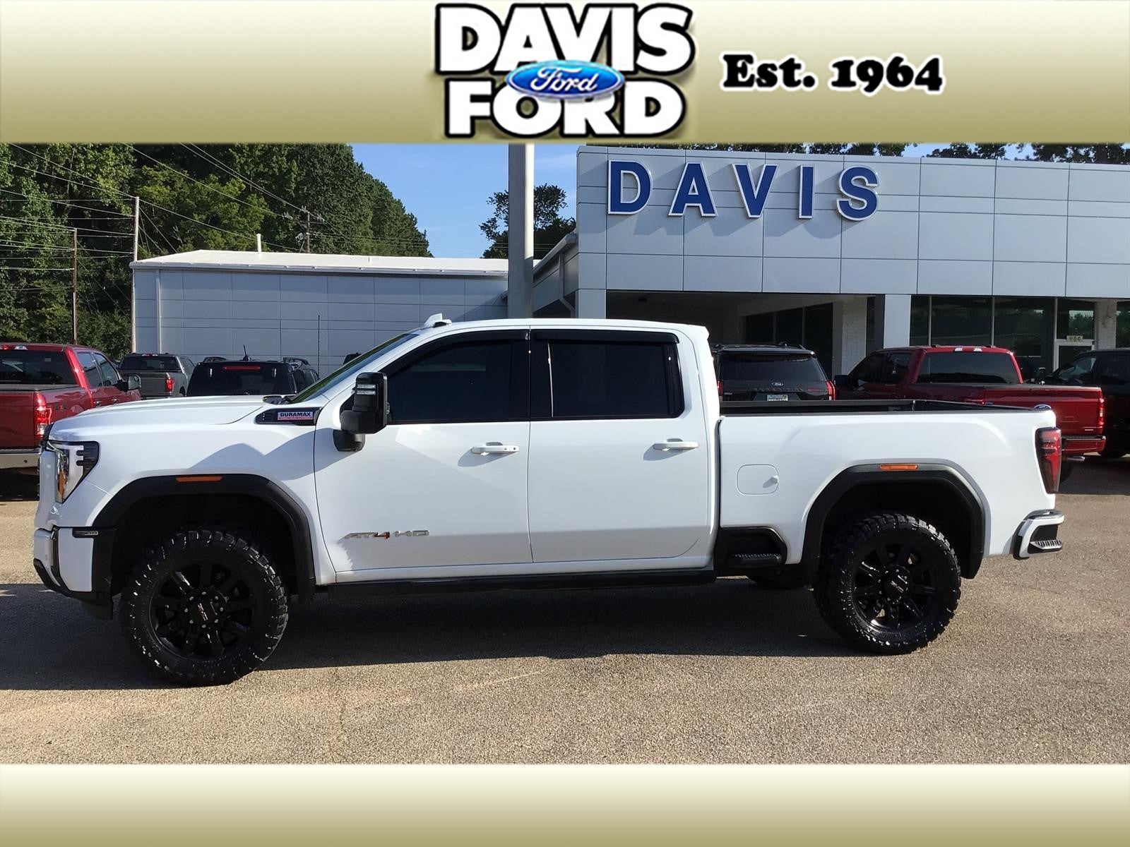 2025 GMC Sierra 2500HD AT4