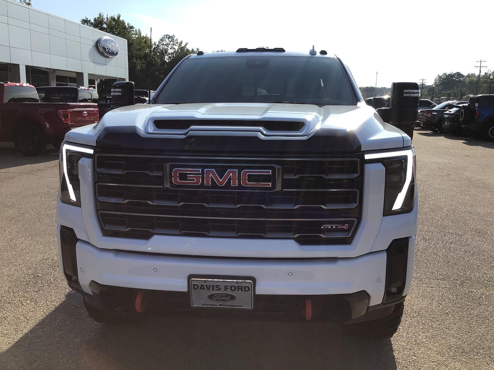 2025 GMC Sierra 2500HD AT4