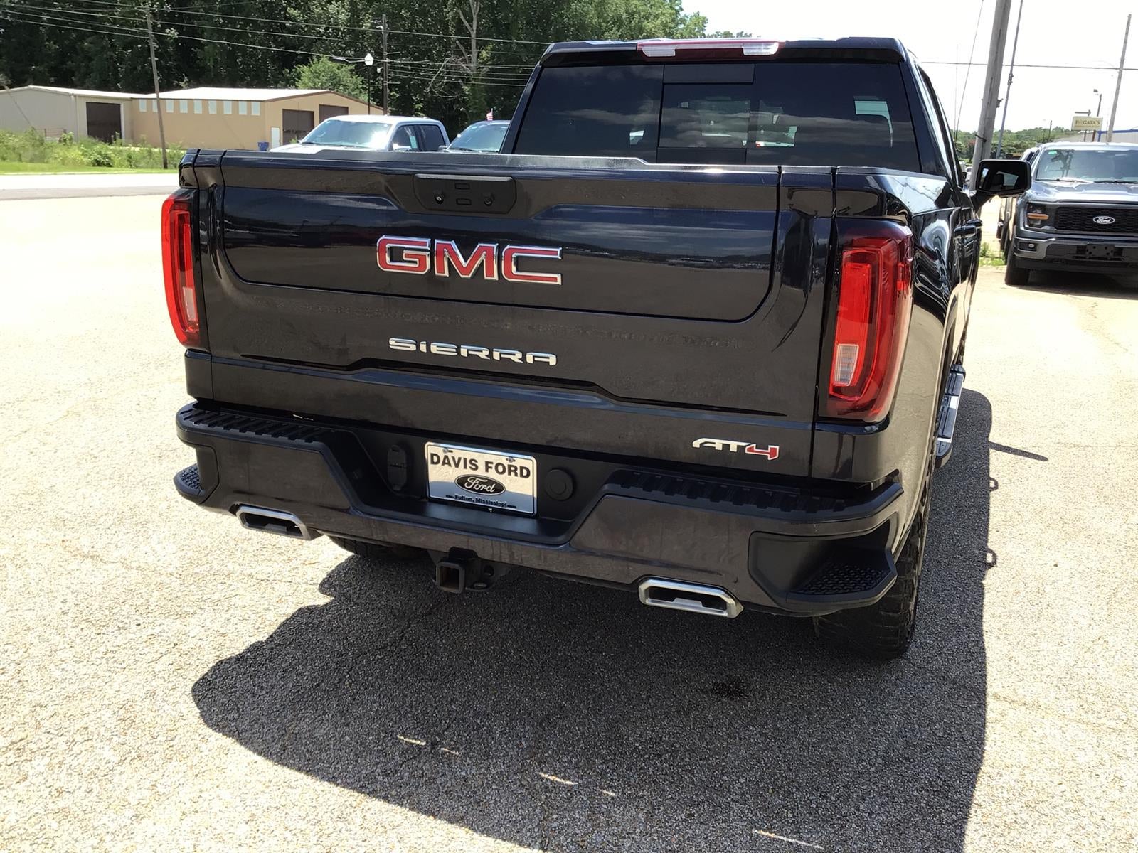2022 GMC Sierra 1500 AT4