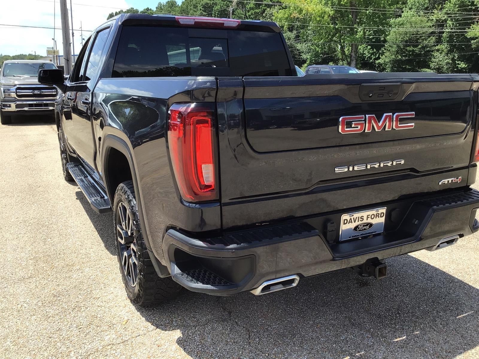 2022 GMC Sierra 1500 AT4