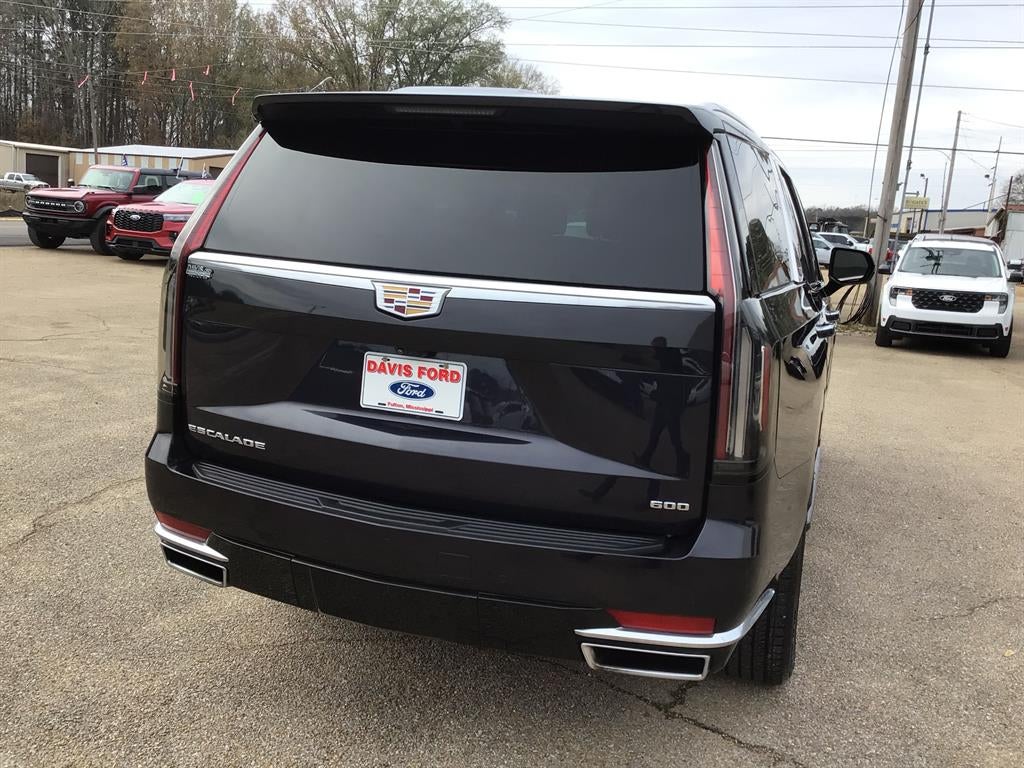 2022 Cadillac Escalade Premium Luxury