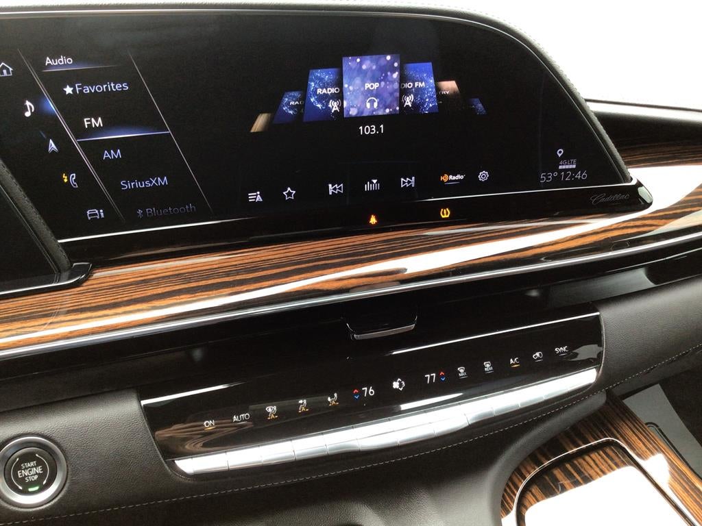 2022 Cadillac Escalade Premium Luxury