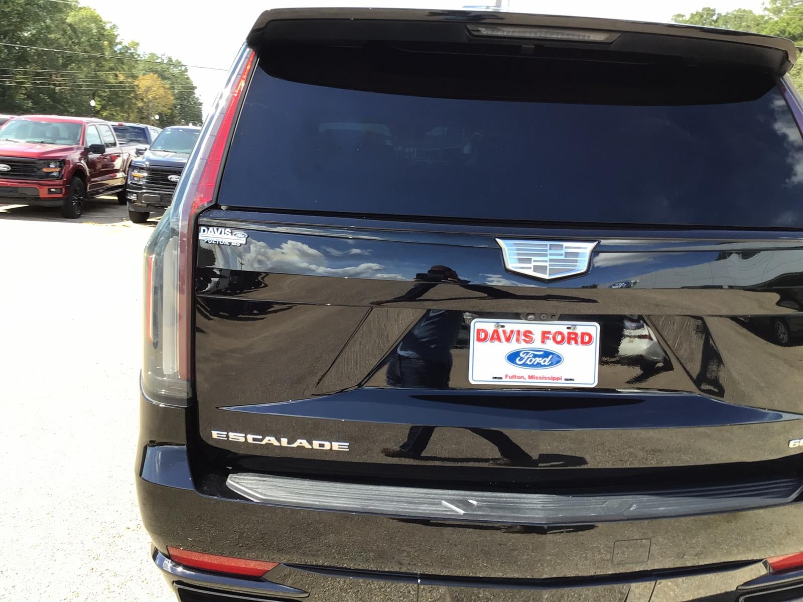 2024 Cadillac Escalade ESV Sport