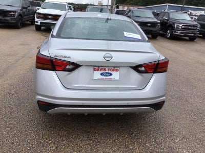 2025 Nissan Altima 2.5 SV